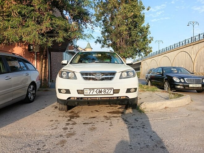 BYD  2012, 242,156 km - 2.4 л - Sumqayıt