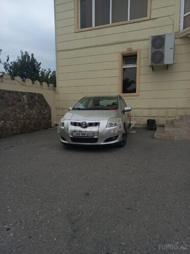 Toyota Auris 2008, 350,000 km - 1.4 l - Astara