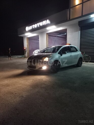 Toyota Auris 2008, 350,000 km - 1.4 l - Astara