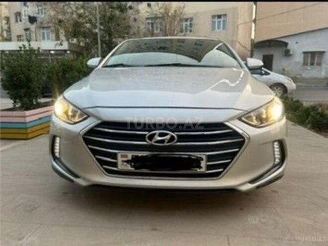 Hyundai Elantra 2016, 130,518 km - 2.0 л - Sumqayıt