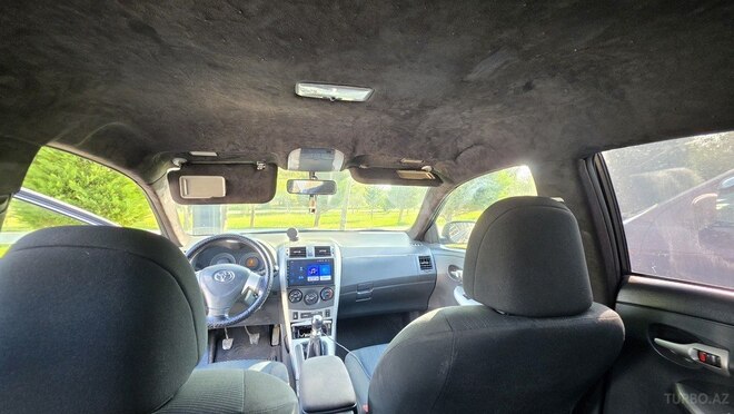 Toyota Corolla 2010, 415,000 km - 1.4 l - Bakı