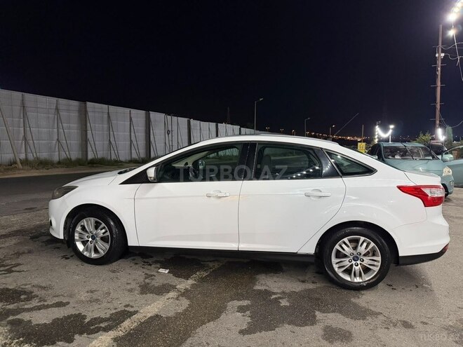 Ford Focus 2014, 247,000 km - 1.6 l - Bakı