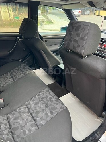 Mercedes C 200 1998, 342,359 km - 2.0 l - Masallı