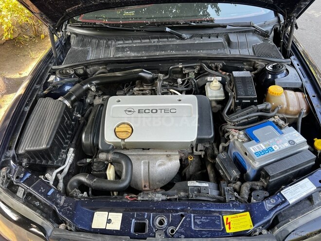 Opel Vectra 1999, 300,000 km - 1.6 л - İmişli