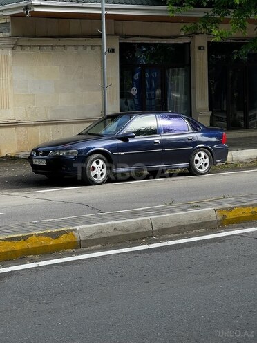 Opel Vectra 1999, 300,000 km - 1.6 л - İmişli