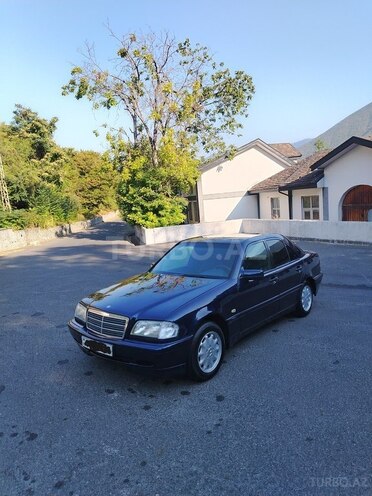 Mercedes C 200 1997, 368,597 km - 2.0 л - Şəki
