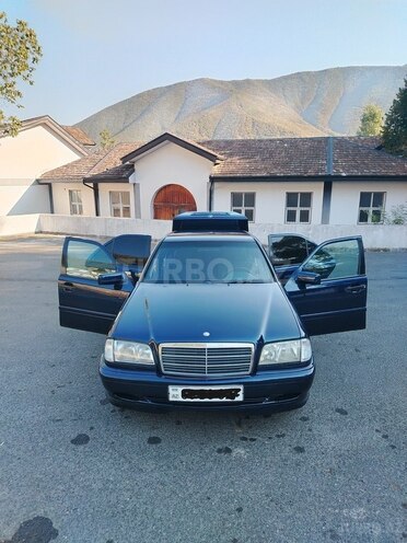 Mercedes C 200 1997, 368,597 km - 2.0 л - Şəki