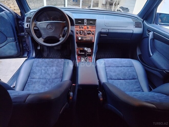 Mercedes C 200 1997, 368,597 km - 2.0 л - Şəki