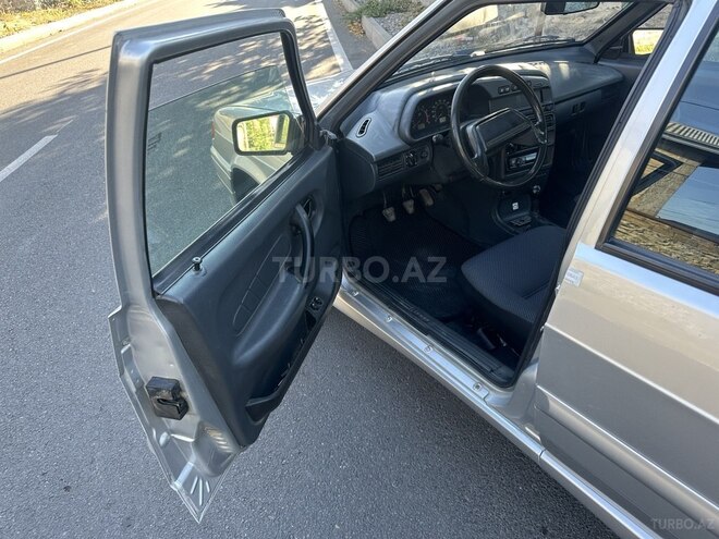 LADA (VAZ) 2115 2009, 157,400 km - 1.6 л - Şəki
