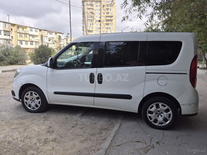 Fiat Doblo 2018, 212,800 km - 1.4 l - Bakı