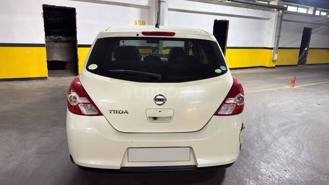 Nissan Tiida 2012, 98,000 km - 1.5 л - Bakı
