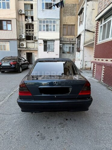 Mercedes C 240 1999, 347,000 km - 2.4 л - Sumqayıt