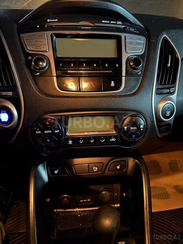 Hyundai ix35 2013, 256,000 km - 2.0 l - Bakı