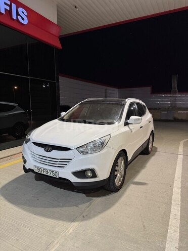 Hyundai ix35 2013, 256,000 km - 2.0 l - Bakı
