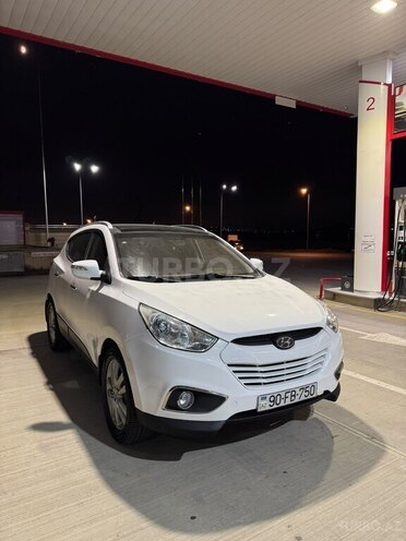 Hyundai ix35 2013, 256,000 km - 2.0 l - Bakı