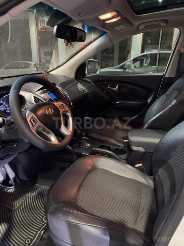 Hyundai ix35 2013, 256,000 km - 2.0 l - Bakı