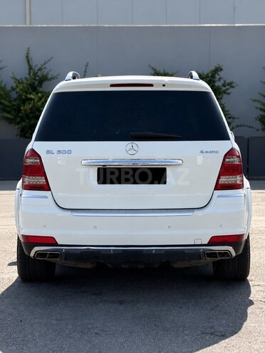 Mercedes GL 500 4MATIC 2011, 194,000 km - 5.5 l - Bakı