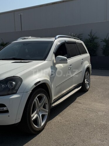 Mercedes GL 500 4MATIC 2011, 194,000 km - 5.5 l - Bakı