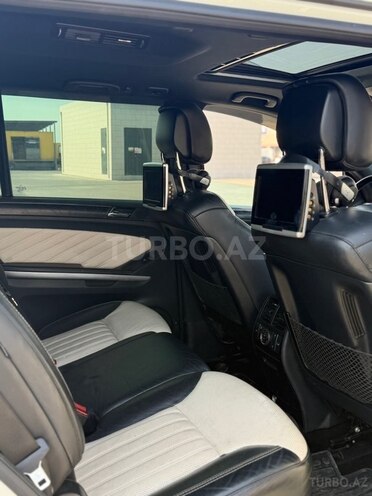 Mercedes GL 500 4MATIC 2011, 194,000 km - 5.5 l - Bakı