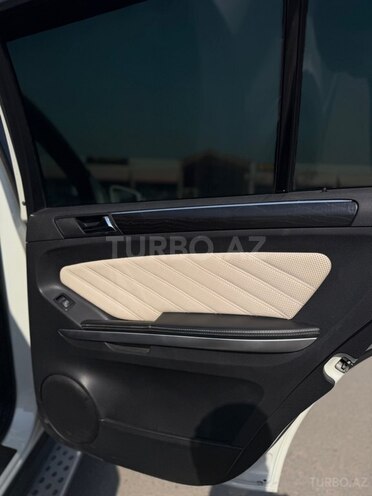 Mercedes GL 500 4MATIC 2011, 194,000 km - 5.5 l - Bakı