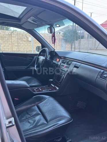 Mercedes E 240 2000, 242,000 km - 2.4 l - Bakı