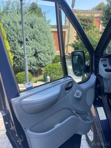 Ford Transit 2011, 260,000 km - 2.2 l - Bakı