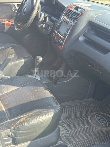 Kia Sportage 2009, 253,000 km - 2.0 л - Quba