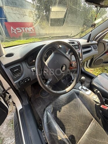 Kia Sportage 2009, 253,000 km - 2.0 л - Quba