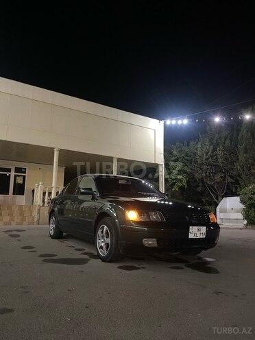 Volkswagen Passat 2000, 271,000 km - 1.8 l - Yevlax