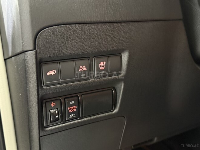 Nissan Patrol 2024, 10,000 km - 4.0 л - Bakı