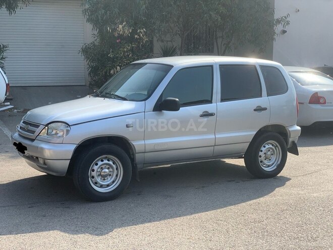 Chevrolet Niva 2008, 200,000 km - 1.7 л - Bakı