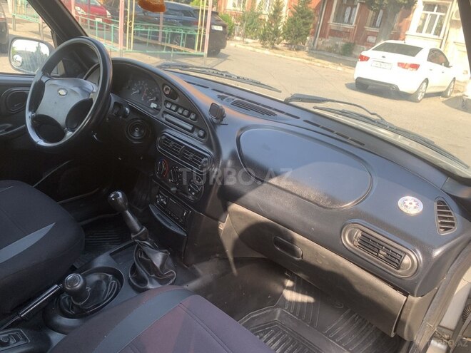 Chevrolet Niva 2008, 200,000 km - 1.7 л - Bakı