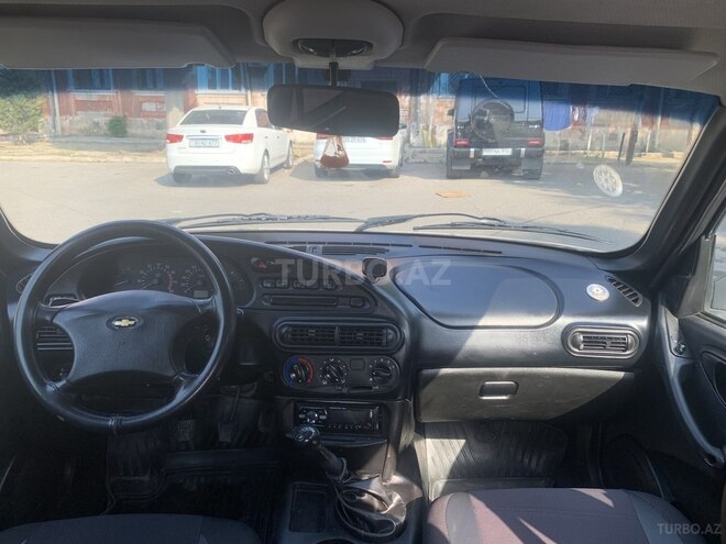 Chevrolet Niva 2008, 200,000 km - 1.7 л - Bakı