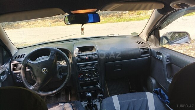 Opel Astra 2000, 500,000 km - 1.6 l - Şəki