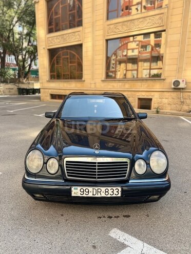 Mercedes E 200 1998, 420,000 km - 2.0 l - Bakı