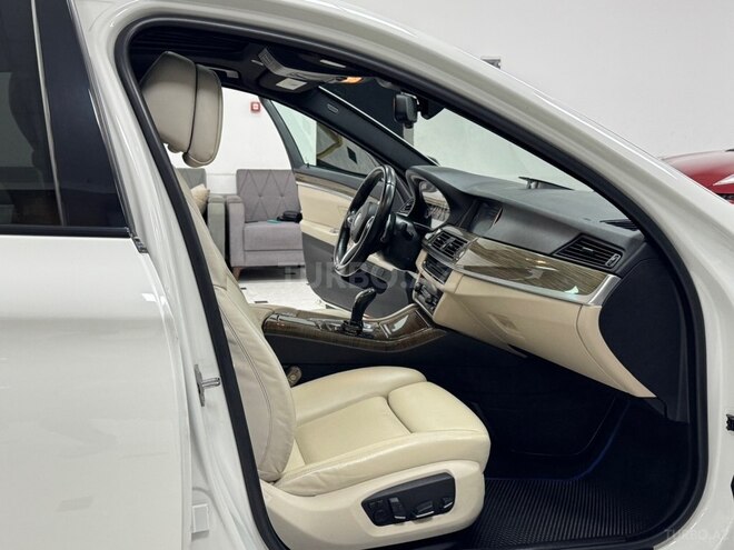 BMW 528 2015, 237,000 km - 2.0 l - Bakı