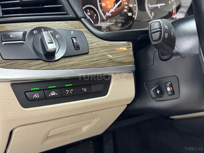 BMW 528 2015, 237,000 km - 2.0 l - Bakı