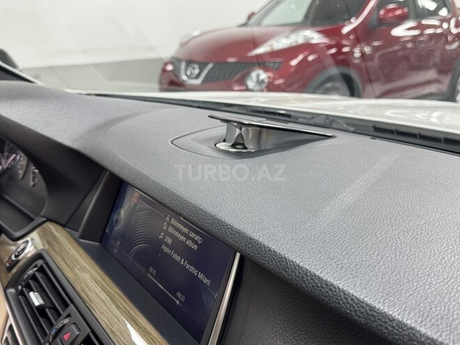BMW 528 2015, 237,000 km - 2.0 l - Bakı