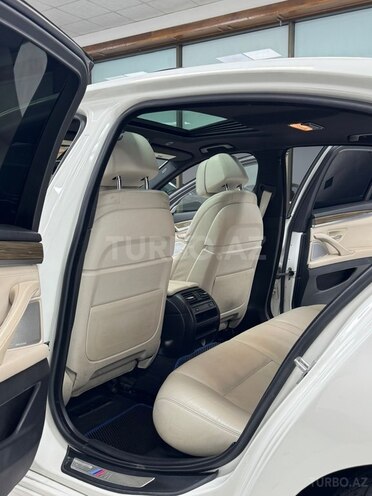 BMW 528 2015, 237,000 km - 2.0 l - Bakı