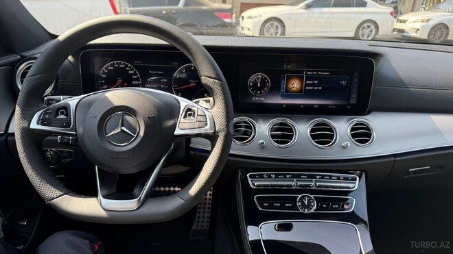 Mercedes E 200 2016, 143,000 km - 2.0 l - Bakı