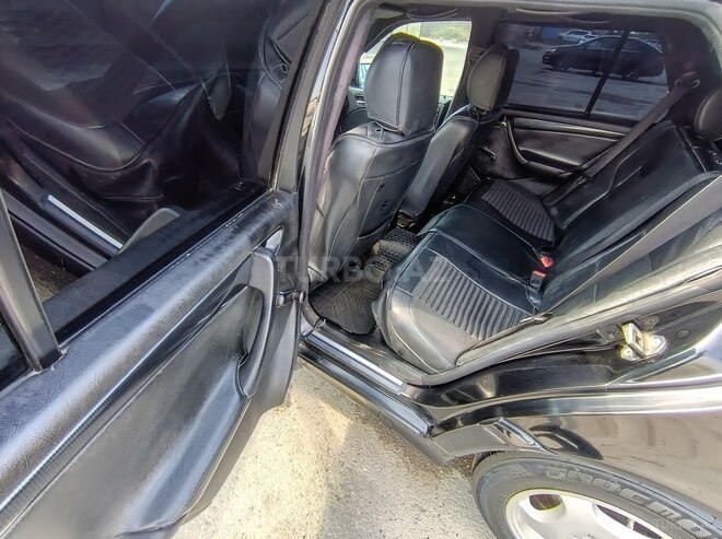 Mercedes C 220 2000, 234,568 km - 2.2 l - Bakı
