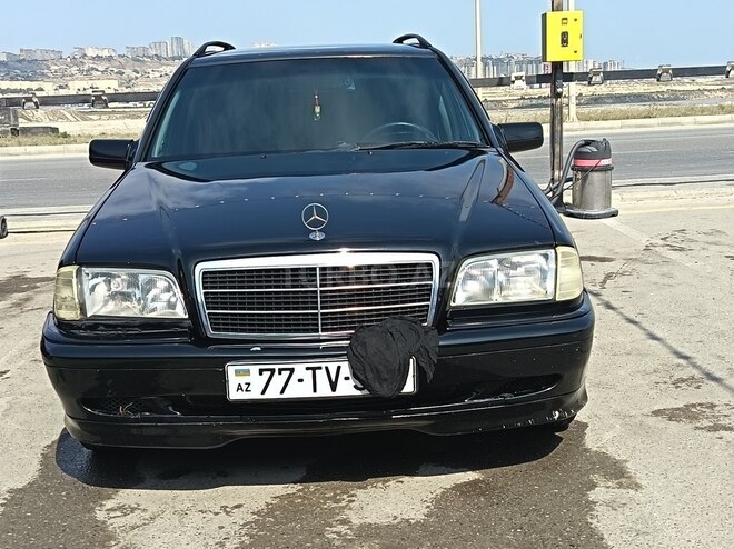 Mercedes C 220 2000, 234,568 km - 2.2 l - Bakı
