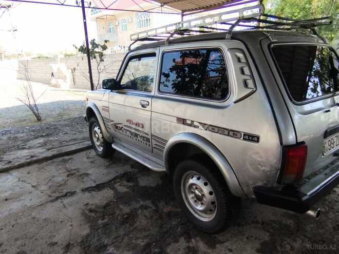LADA (VAZ) Niva 2004, 146,000 km - 1.7 l - Saatlı