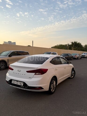 Hyundai Elantra 2019, 106,000 km - 1.6 л - Bakı