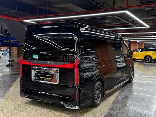 Toyota HiAce 2025, 2,500 km - 3.5 l - Bakı