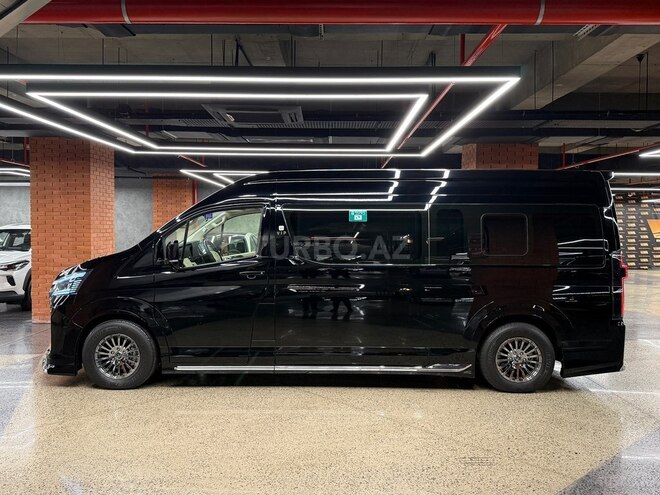 Toyota HiAce 2025, 2,500 km - 3.5 l - Bakı