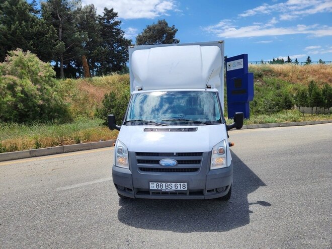 Ford Transit 2009, 192,000 km - 2.4 л - Bakı