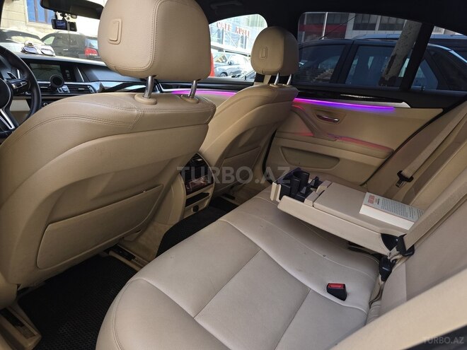 BMW 520 2015, 156,000 km - 2.0 l - Bakı