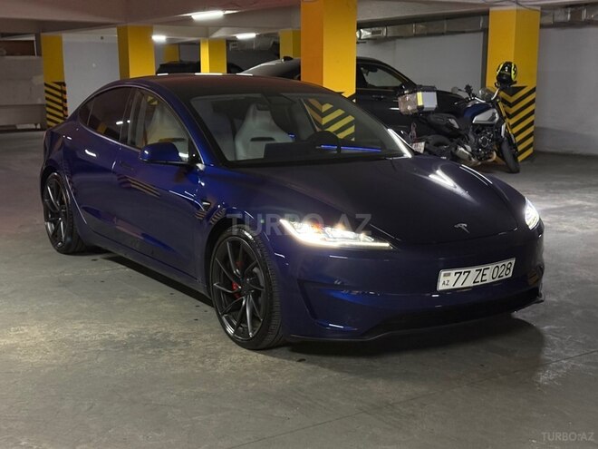 Tesla Model 3 2025, 3,000 km - 0.0 л - Bakı