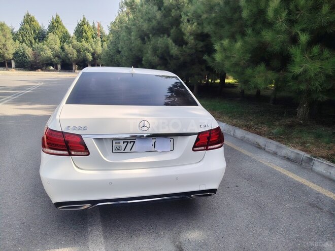 Mercedes E 220 2013, 240,000 km - 2.1 l - Ağsu